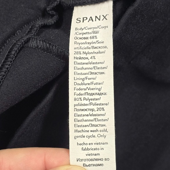 SPANX Pants Womens Medium Black Smooth Perfect Fit Ponte Kick Flare Stretch - Picture 8 of 15